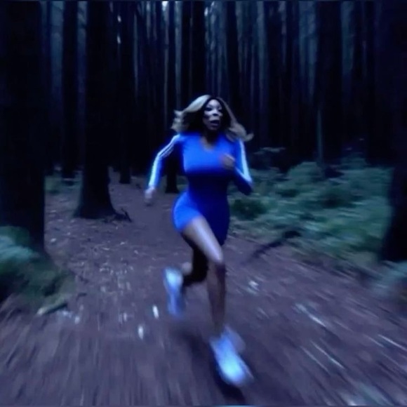 Meet your Posher, Joyce - Picture 1 of 1